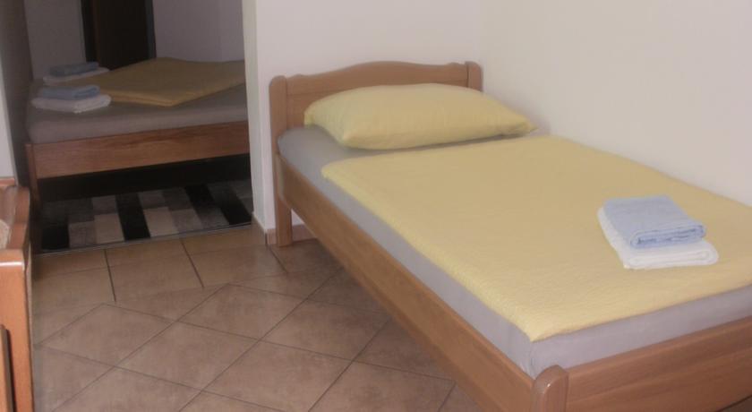 Guest House Korana Quarto foto
